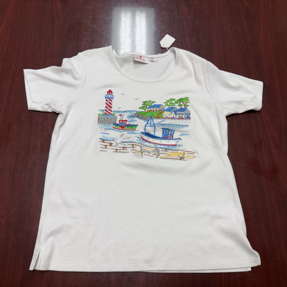 Quacker factory, medium boat, sailing fishing lighthouse, short sleeve shirt